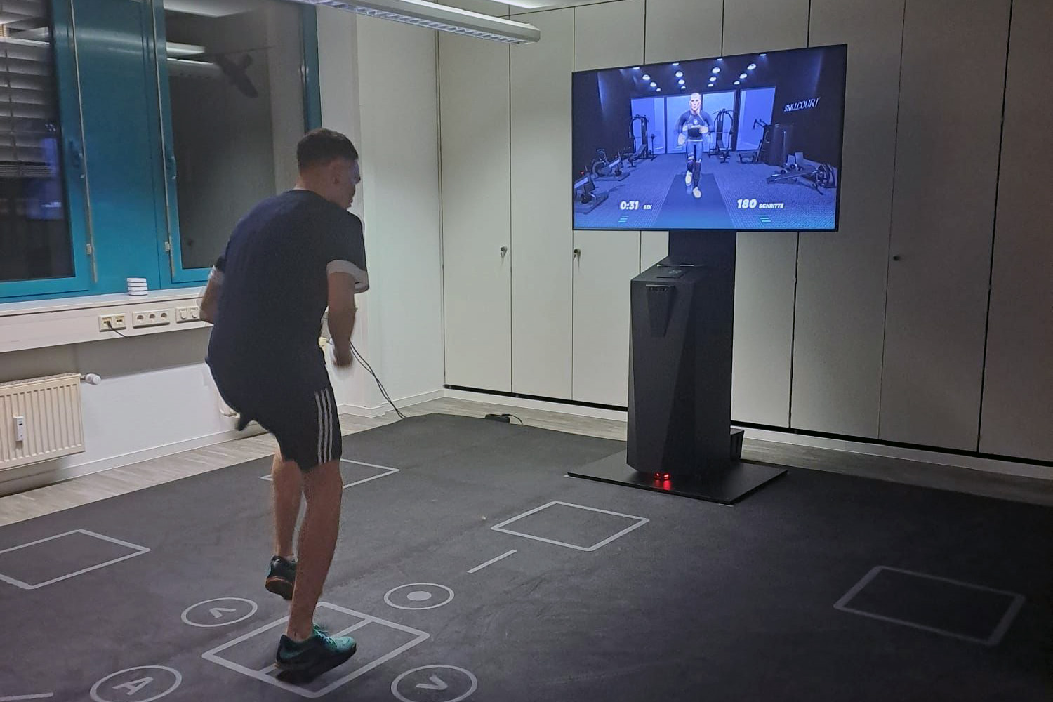 Jugendmannschaft trainiert am Skillcourt